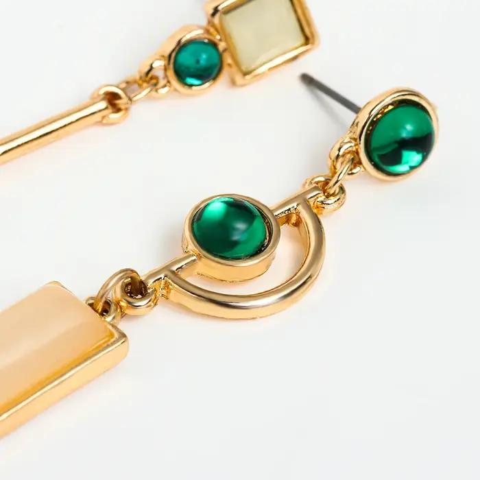 Boucles d'oreilles AENSOA en métal avec motifs de plantes ornementaux et strass pour femmes mode et élégance occassions spéciales