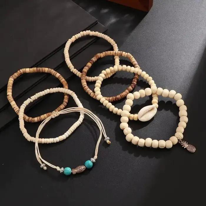 Bracelets vintage multicouches en perles de bois avec breloques en forme de poisson et d'ananas pour homme style bohème occasions spéciales