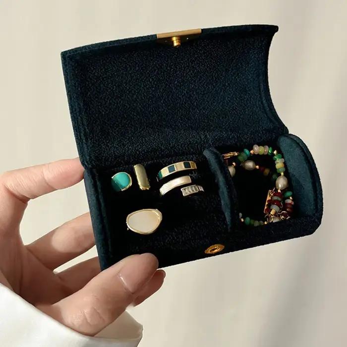Mini boîte de rangement de bijoux Portable exquise pour les voyages d'affaires des femmes