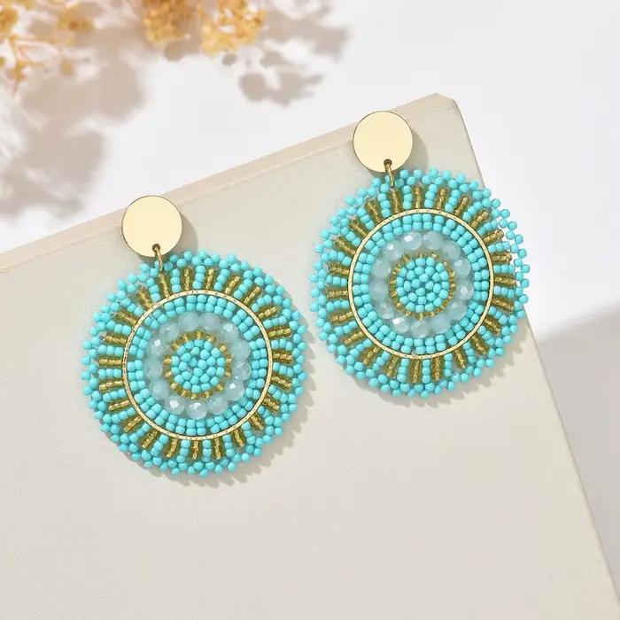 Boucles d'oreilles bohèmes vintage faites main en acrylique pour femmes, parfaites pour les occasions spéciales et le quotidien