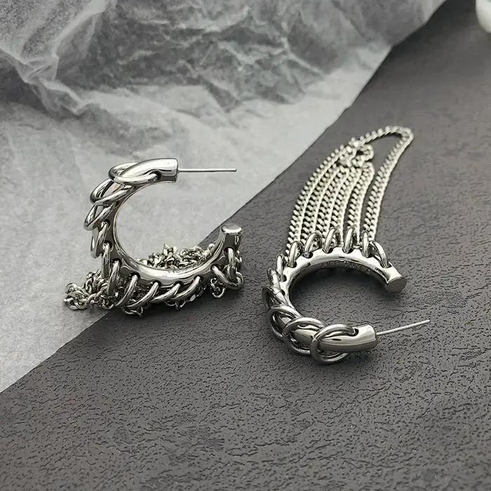 Boucles d'oreilles à longues franges exagérées