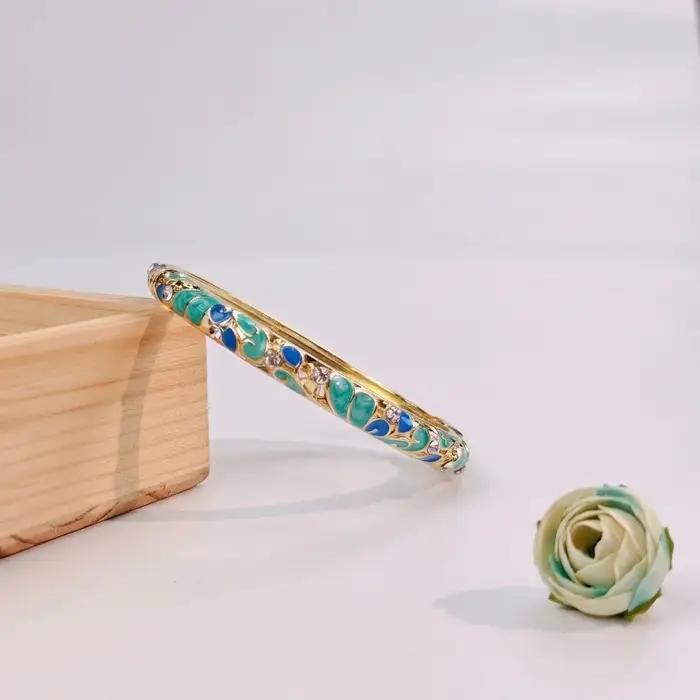 Nouveau bracelet cloisonné à motif floral