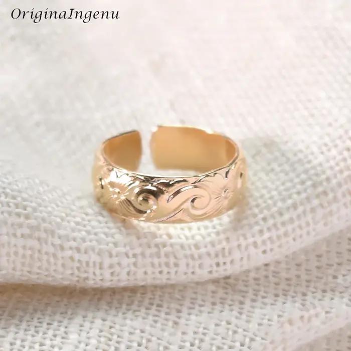 Bague en or rempli 14K à fleurs personnalisée pour femmes, élégante et hypoallergénique, idéale pour les occasions spéciales et le quotidien