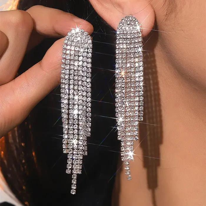 FYUAN mode longue gland boucles d'oreilles pour femmes noir or argent couleur strass balancent boucle d'oreille bijoux de fête de mariage