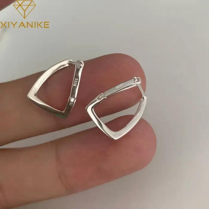 Boucles d'oreilles géométriques en alliage de cuivre doré unique pour femmes style décontracté mode coréenne occasion spéciale