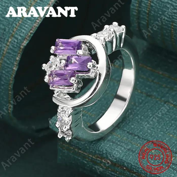 Bague en argent sterling 925 avec zircon violet à trois faces : un bijou vintage