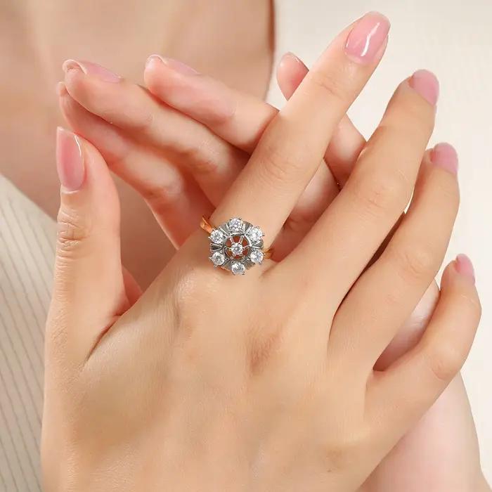 Boucles d'oreilles et bague en zircon synthétique incrusté brillant