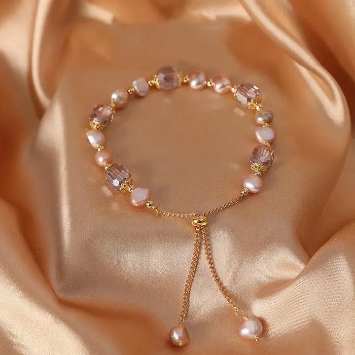 Bracelets en perles roses imitées ajustables et élégants pour femmes occasions spéciales romantiques et modernes