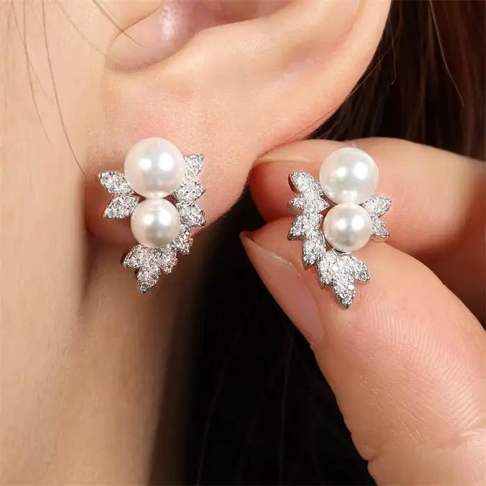 UILZ exquise Imitation perle boucles d'oreilles pour les femmes de luxe en forme de feuille zircone couleur or boucle d'oreille bijoux de fête de mariage