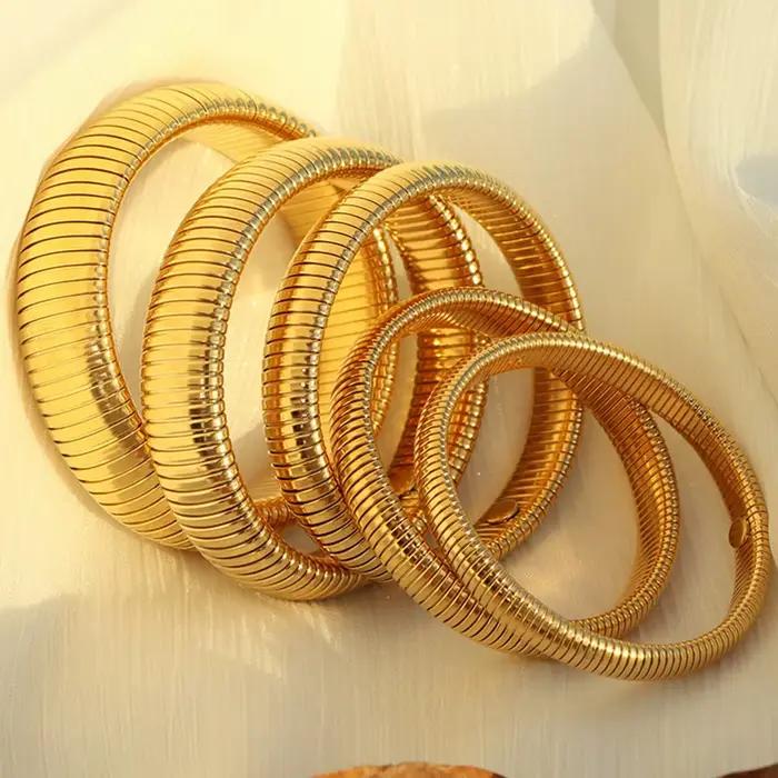 Bracelet en acier inoxydable imperméable, élasticité rétro, métal épais, plaqué or 18 carats, tendance, bijoux unisexes pour hommes et femmes