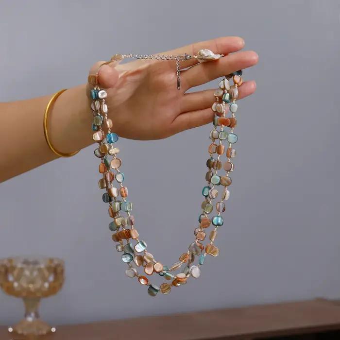 Collier de perles de coquillages multicouches luxueux pour femmes, collier ras du cou coloré, design géométrique tendance, bijoux en coquillages faits à la main