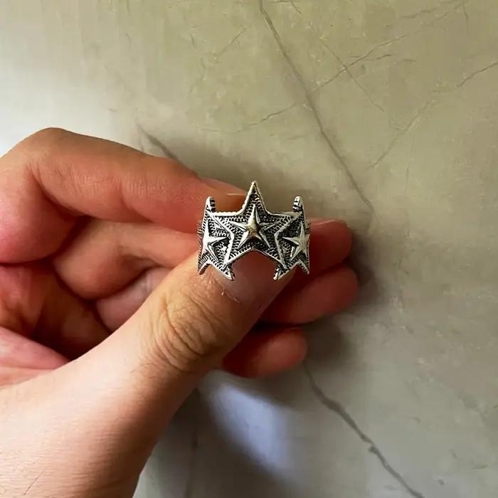 Bague rétro Triple étoile bijou de style punk gothique vintage ouverte pour hommes et femmes occasions spéciales partys