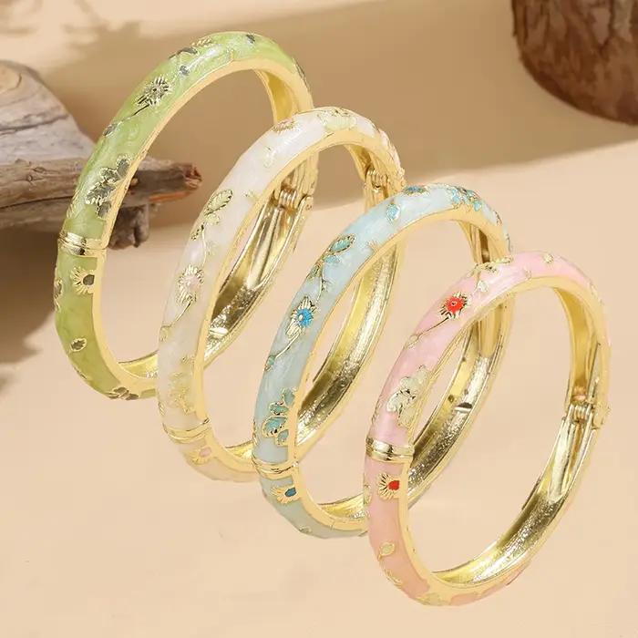 Bracelet en émail cloisonné pour femmes, style ethnique vintage, ensemble de 3 pièces, fleurs délicates, cadeau élégant pour occasions spéciales