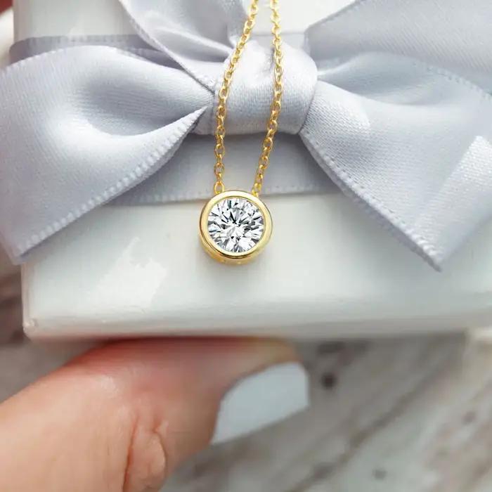 Collier personnalisé avec pierre de naissance des 12 mois