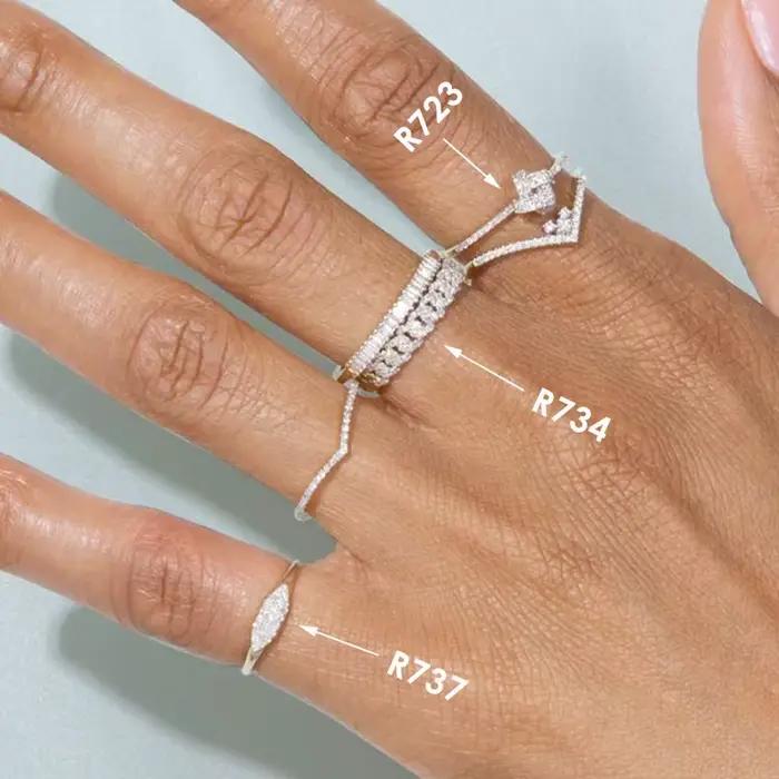 Bague à empiler délicate minimaliste pour femmes