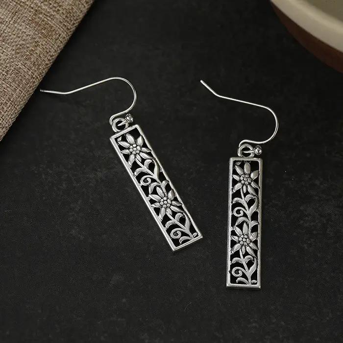 Boucles d'oreilles pendantes rectangulaires ajourées fleur de vigne style forêt rétro antique plaquées argent bijoux tendance pour femme occasions spéciales