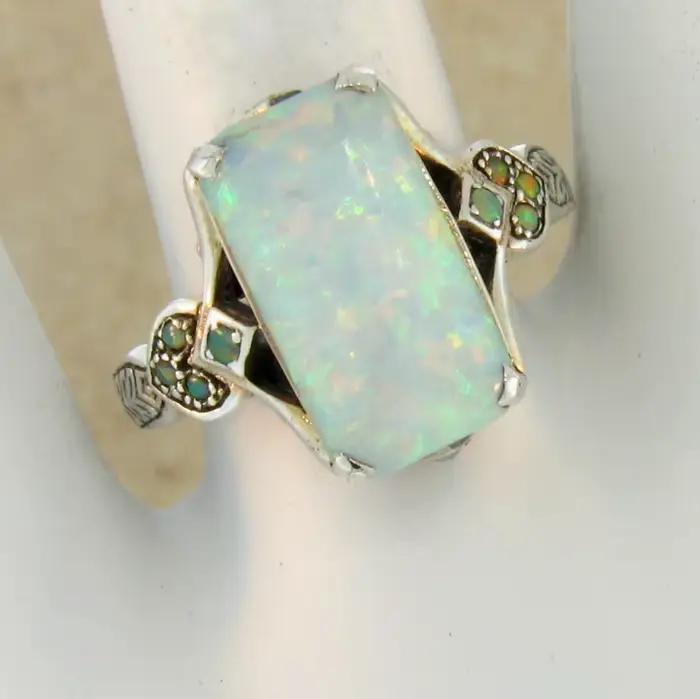 Bague Antique en Resine Incrustee de Zirconium avec Motif Geometrique Style Néo-Gothique Pour Fêtes et Occasions Spéciales
