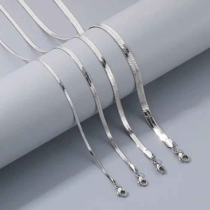 Collier personnalisé homme femme couple luxe résistant à la décoloration en acier titane inoxydable bijoux vente en gros