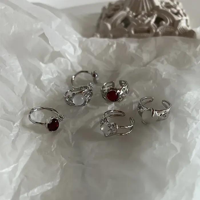Bague ovale Vintage couleur argent rouge pour femmes