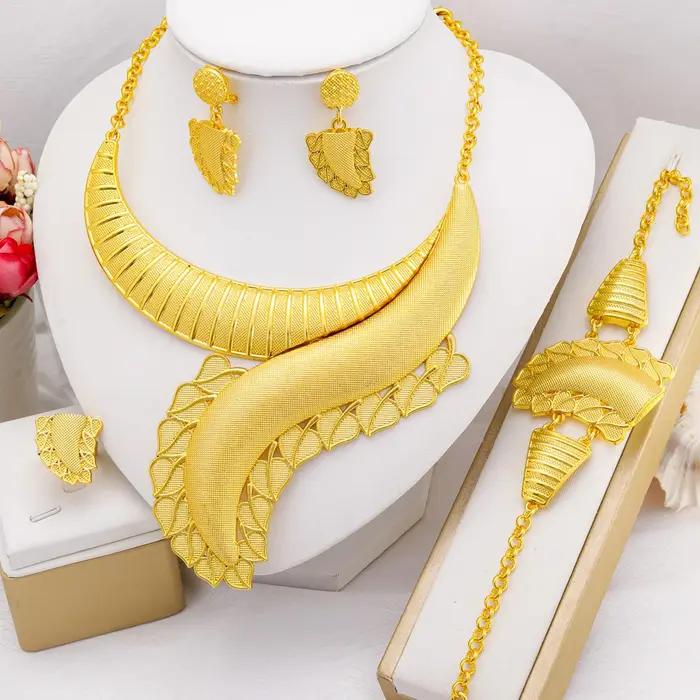 Ensemble de bijoux couleur or pour femmes, pendentif, collier, Bracelet, boucles d'oreilles, bague,