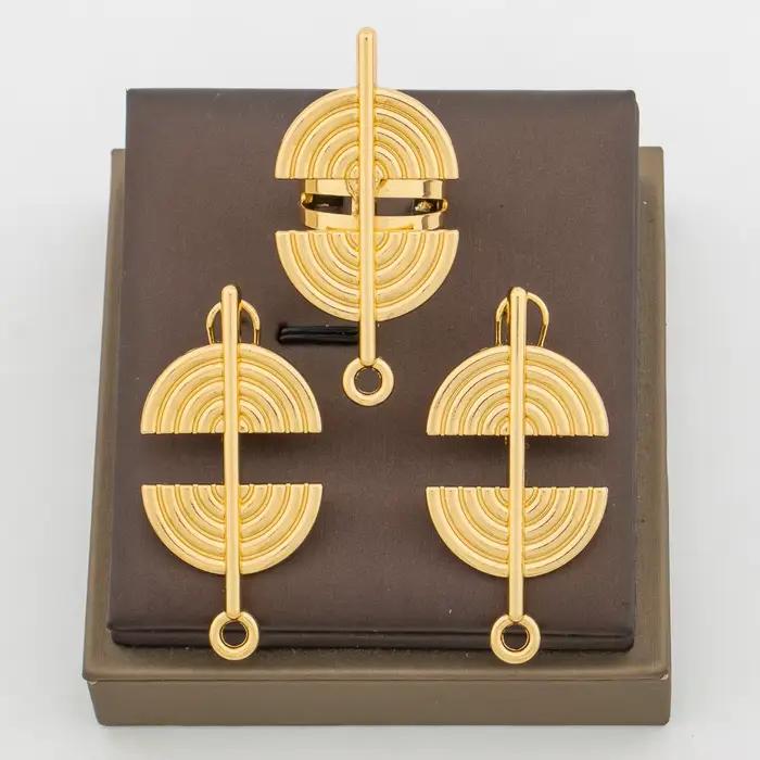 Ensemble de bijoux plaqués or 18k avec motifs géométriques pour femmes, bijoux de fête et de mariage, bijoux d'anniversaire et de soirée élégants