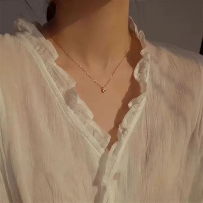 Collier en argent sterling 925 avec pendentif zirconium blanc romantique pour femmes occasions spéciales cadeau de luxe