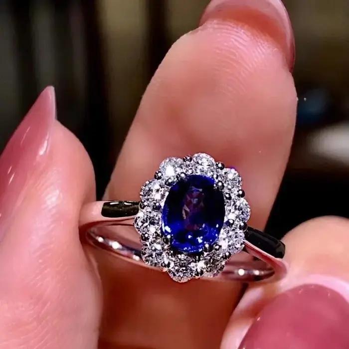 Bague saphir classique exquise pour femmes