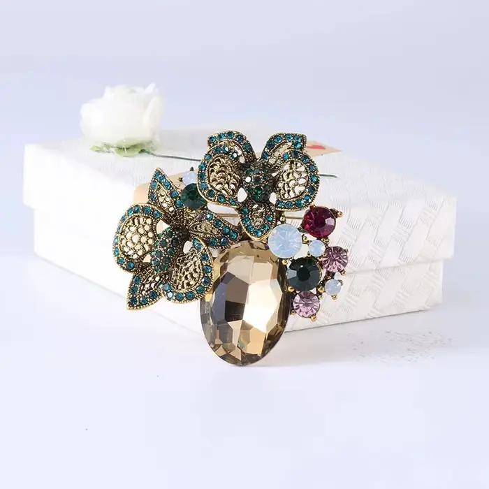 Broches de fleur en cristal classique pour femmes, bijoux de luxe, vêtements féminins, style classiq