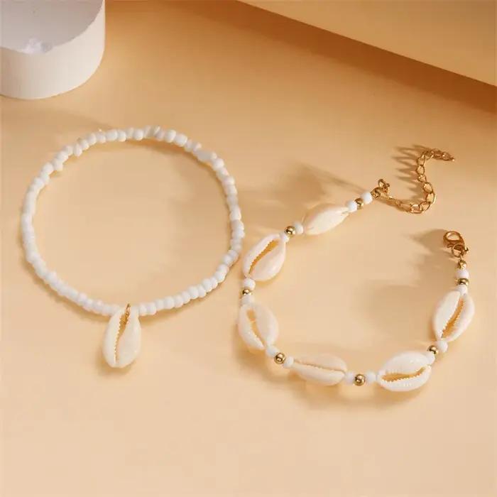 Chevillères en coquillages naturels avec perles en résine pour femmes, chaînes de cheville pieds nus pour été et plage, bijoux de pied élégants et originaux