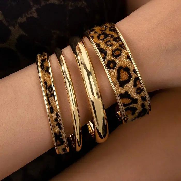 Ensemble de 4 bracelets bohèmes à imprimé léopard pour femmes, bracelet en cuir PU rétro élégant min