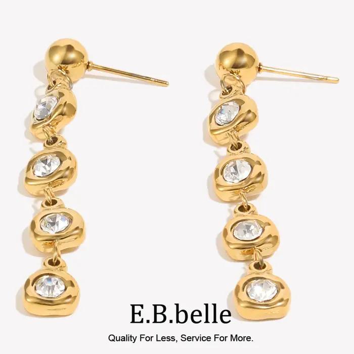 Boucles d'oreilles longues en zircon E.B.belle