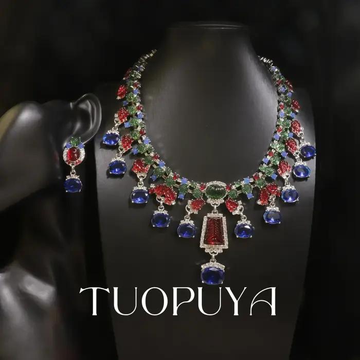 Ensemble de boucles d'oreilles et collier coloré incrusté de strass, exquis, lourd, de luxe, polyval