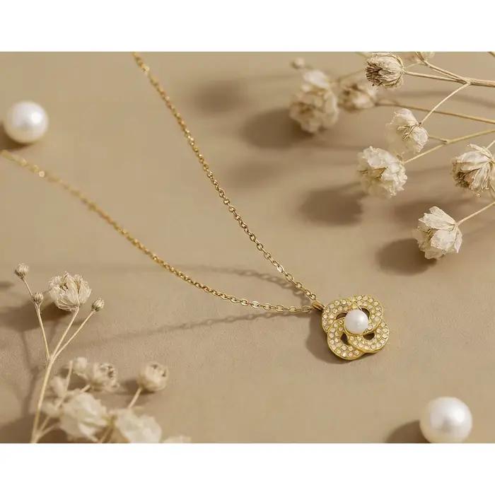 YACHAN Collier pendentif en cristal de luxe pour femmes Chic Vintage Plaqué or 18K en acier inoxydable Bijoux tendance