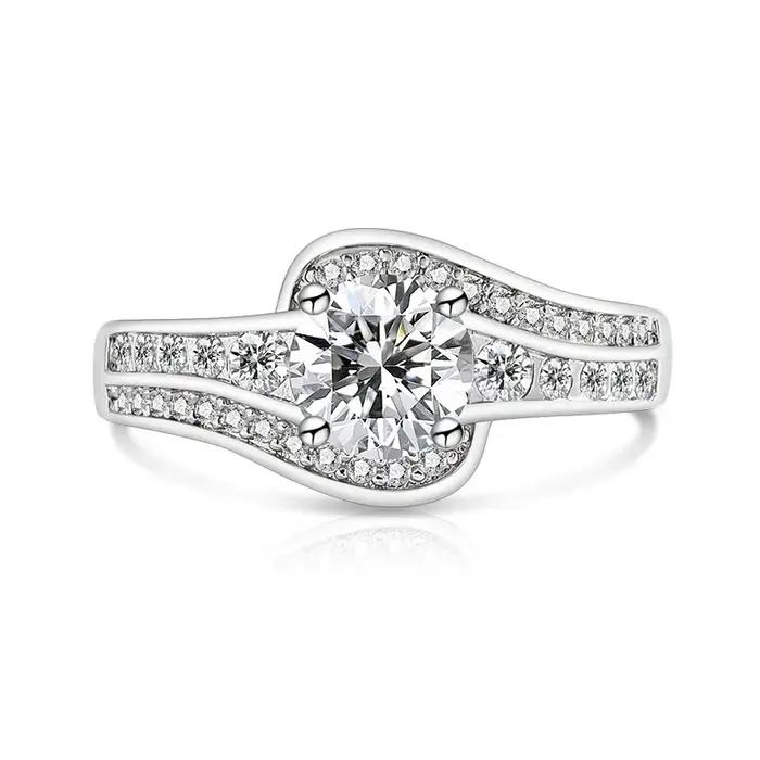 Bague simple et élégante en argent sterling 925 avec zircon rond et design géométrique