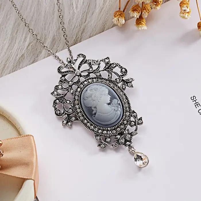 Vintage camée beauté Portrait pendentif collier pour femmes hommes de luxe résine dame reine fleur papillon longue chaîne de pull bijoux