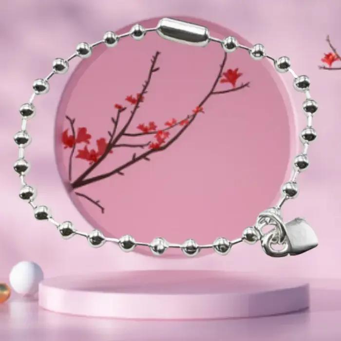 Bracelets et bijoux exquis, cadeaux qui les filles aiment l'été de 2025