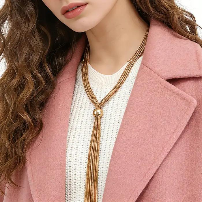 Collier Y en or multi-brins avec pampilles