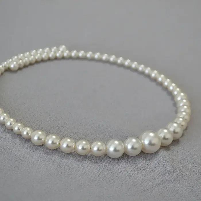 Collier ras du cou rond français élégant en perles artificielles