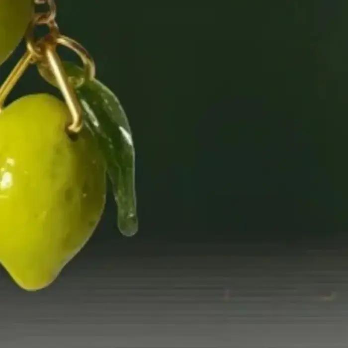 Boucles d'oreilles en verre légères