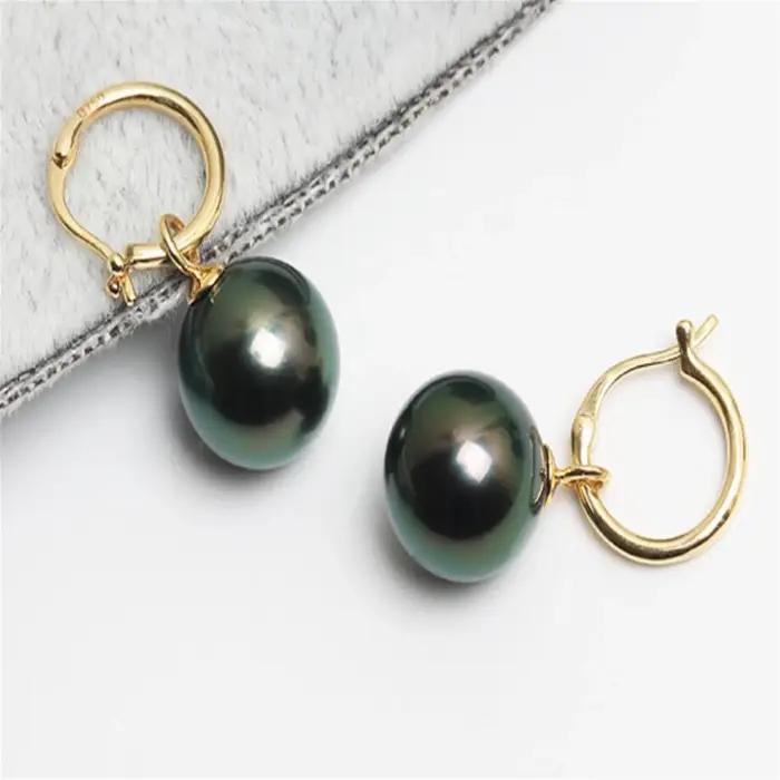 Boucle d'oreille en perles de coquillage de mer du sud noires de Tahiti