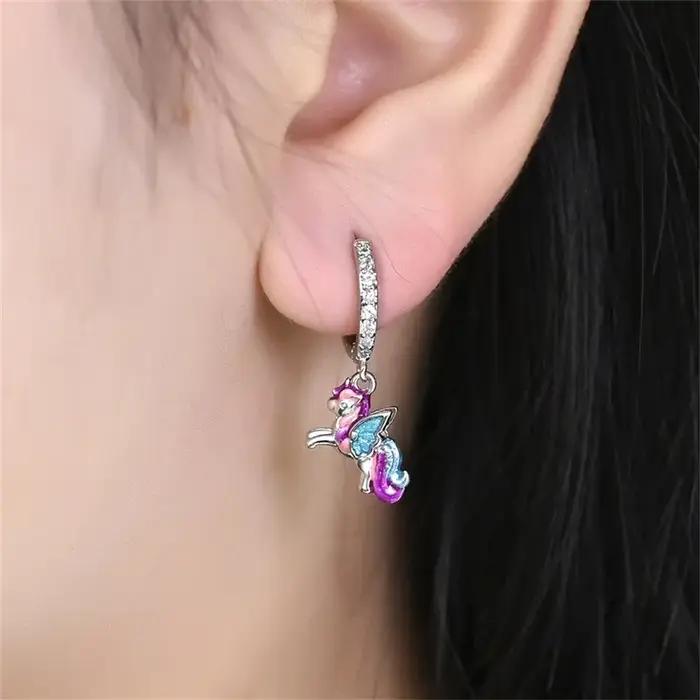 Boucles d'oreilles licorne arc-en-ciel en argent 925 pour femmes, pierres précieuses scintillantes, bijoux romantiques et mignons, occasions spéciales, anniversaires, fiançailles