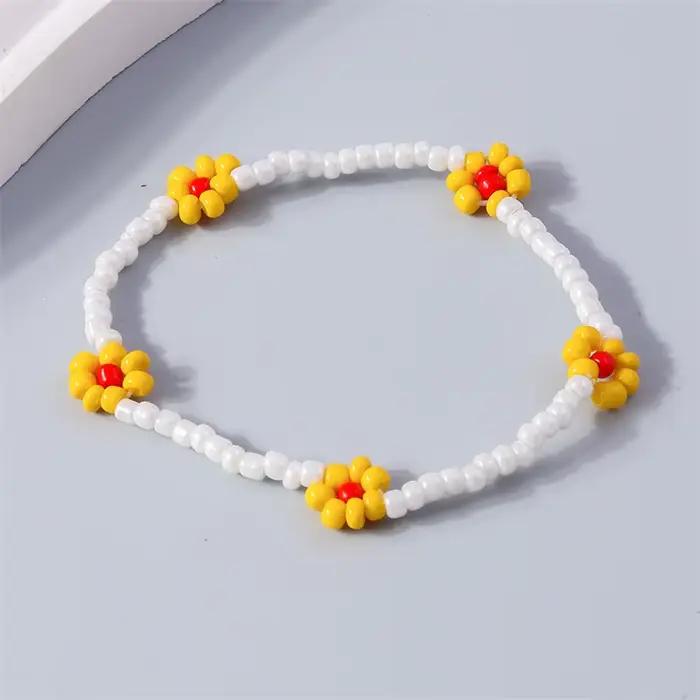 Bracelets perlés faits à la main bohème pour femmes, breloques de fleurs mignonnes, fête de filles,