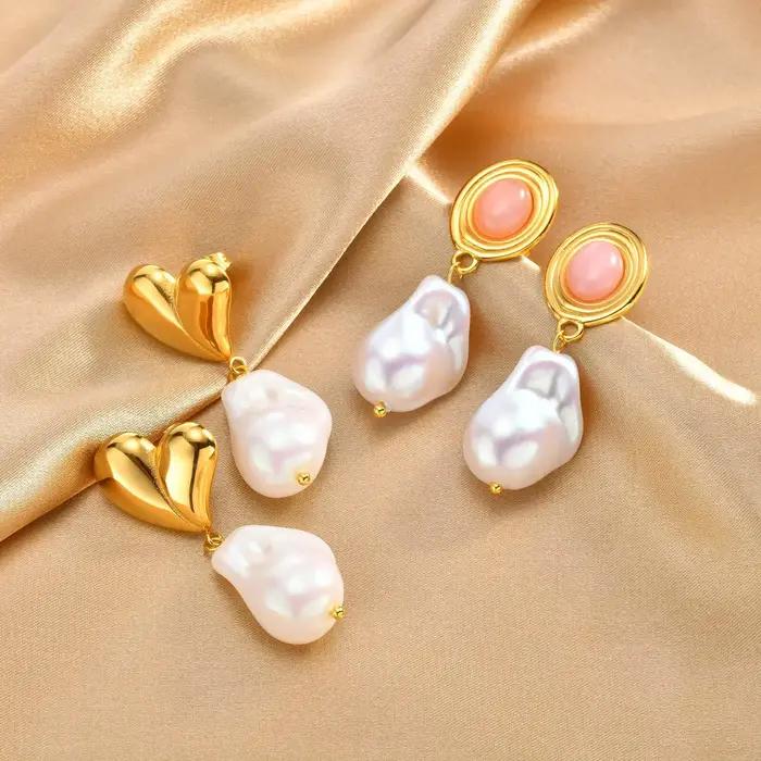 Boucles d'oreilles cerises rouges 3D pour femmes, bijoux pendantes modernes et hypoallergéniques pour occasions spéciales et usage quotidien