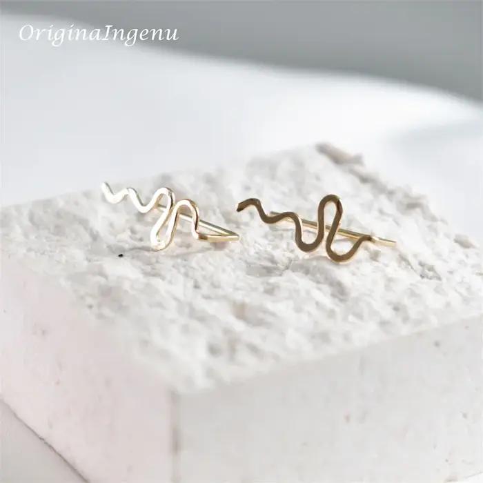Boucles d'Oreilles Grimpeuses d'Oreille Élégantes en Or Rempli pour Femmes Occasions Spéciales Minimalistes Boho