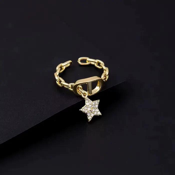 Bague en pierre ajustable Lush Glam design étoile diamant lettre CD élégante pour femme pour les occasions spéciales et le quotidien