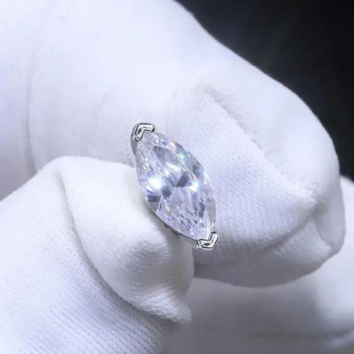 Boucles d'oreilles chaîne en moissanite taille marquise 0