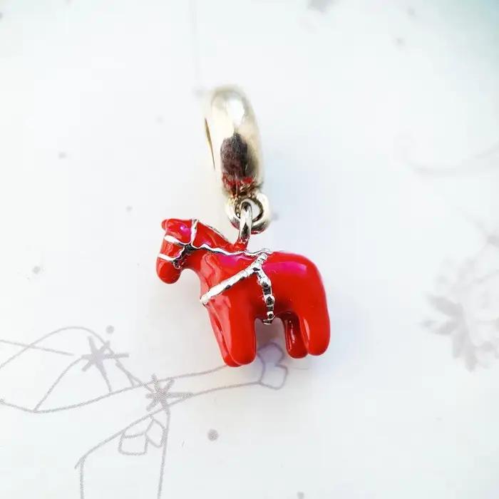 Pendentif cheval Dalarna rouge en argent Sterling 925