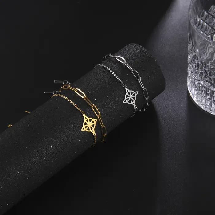 Bracelet à breloques géométrique avec nœud de sorcière pour femmes