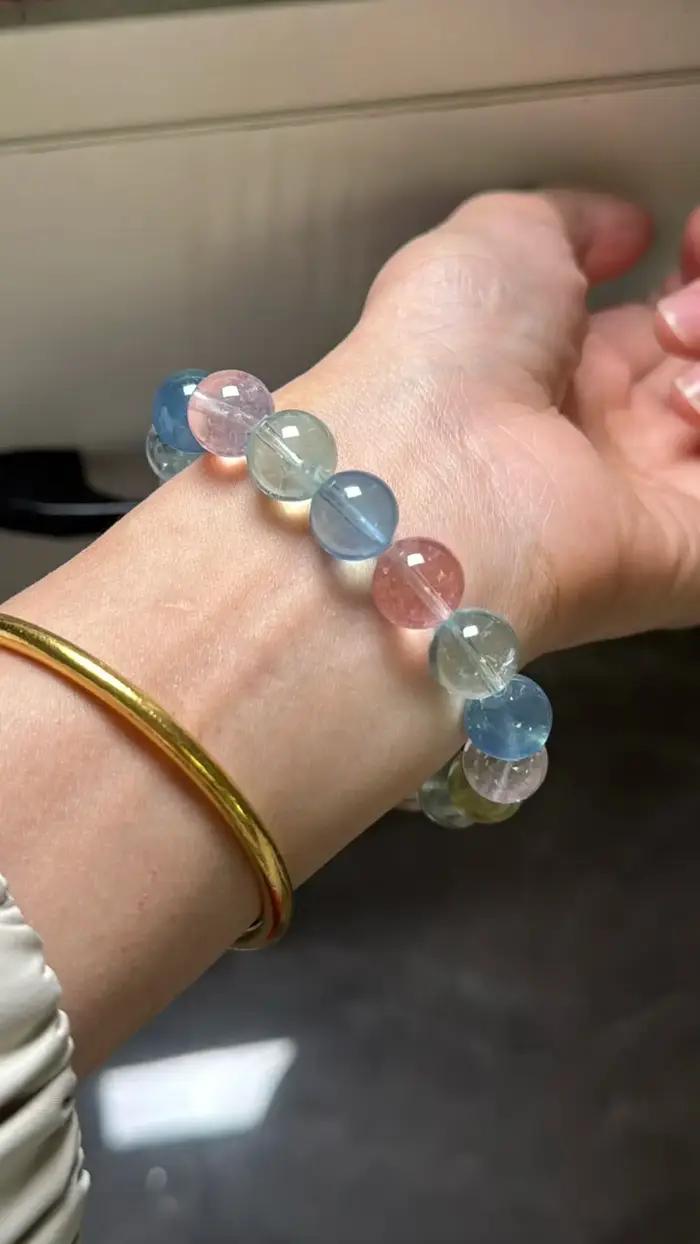 Bracelet rond en Quartz Morganite coloré bleu naturel