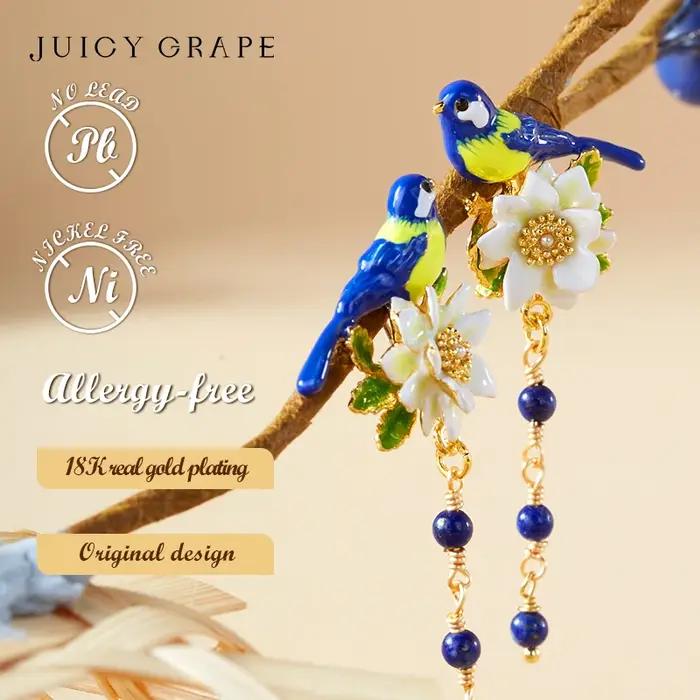 Boucles d'oreilles pompon oiseau bleu fleur blanche
